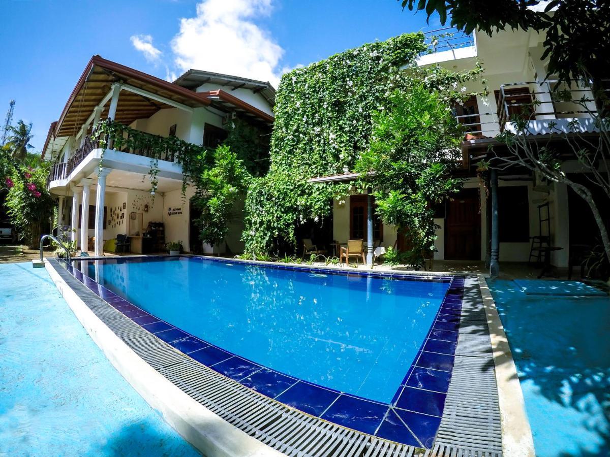 Mirissa Blue Whale Holiday Hotel ภายนอก รูปภาพ