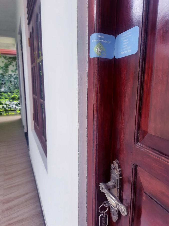 Mirissa Blue Whale Holiday Hotel ภายนอก รูปภาพ