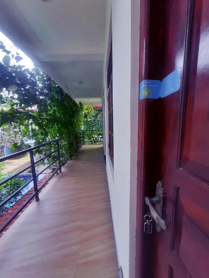 Mirissa Blue Whale Holiday Hotel ภายนอก รูปภาพ